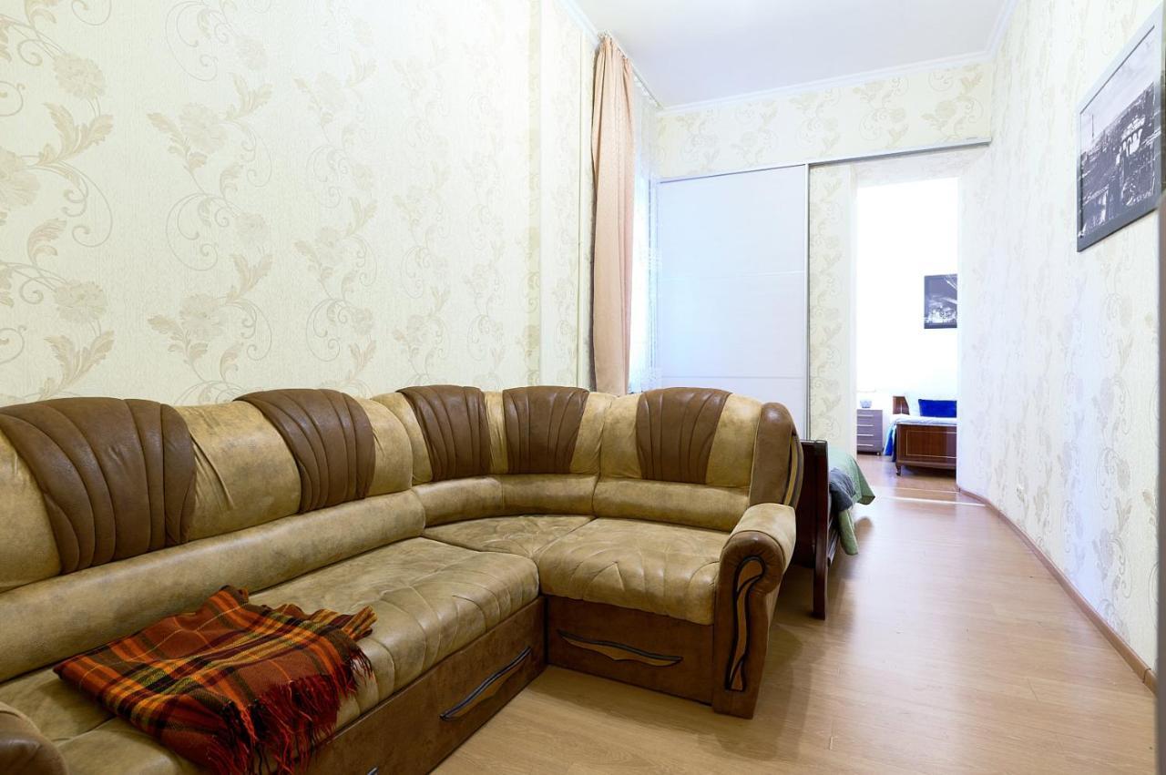 S12-58 Modern Aparthotel With Two 2Bedrooms In Central Kiev - Bessarabska Squere - Gulliver Mall - Olympic Stadium - Palace Of Sports - Saksahanskoho St, 12Б Exterior photo