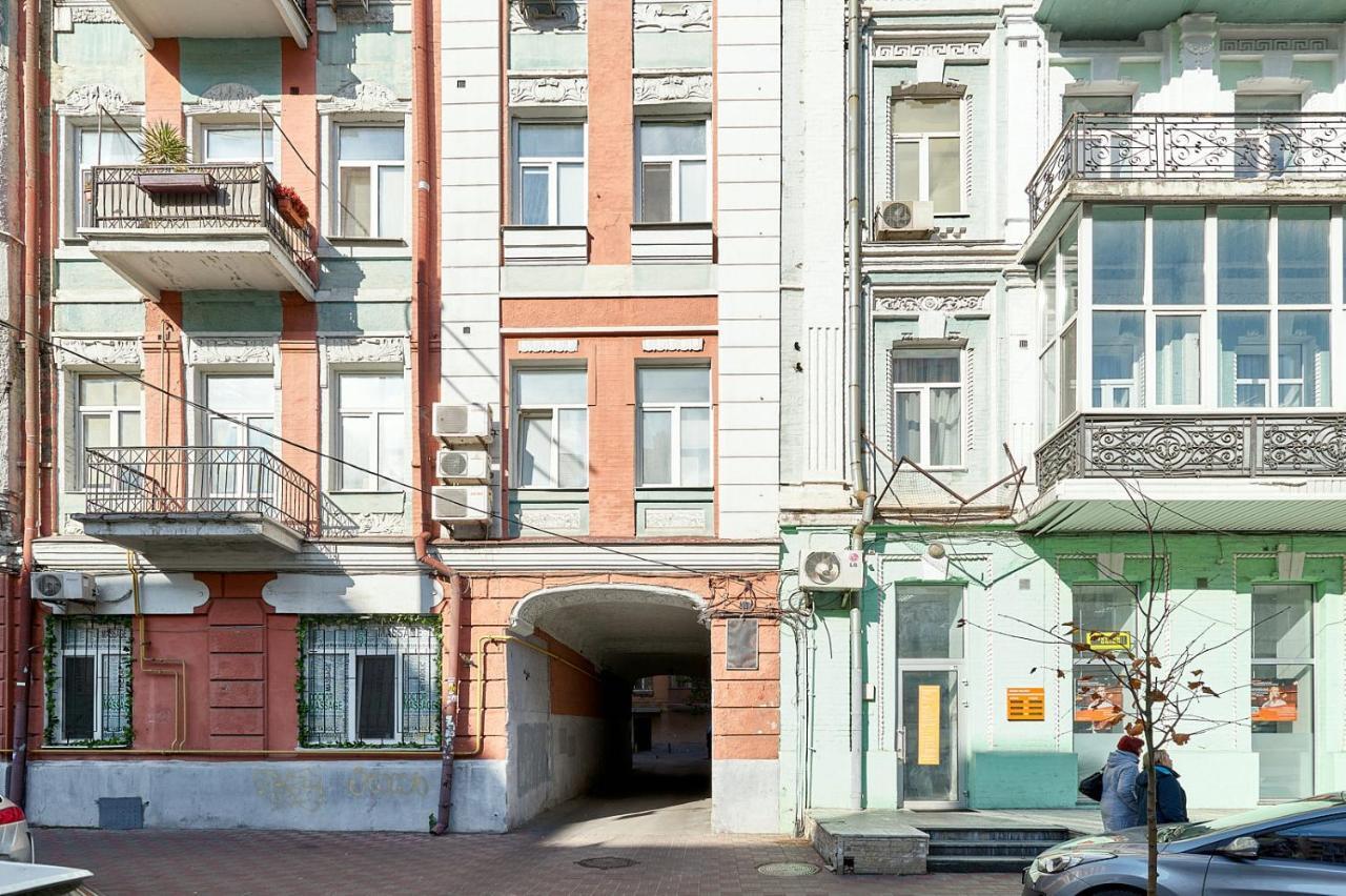 S12-58 Modern Aparthotel With Two 2Bedrooms In Central Kiev - Bessarabska Squere - Gulliver Mall - Olympic Stadium - Palace Of Sports - Saksahanskoho St, 12Б Exterior photo